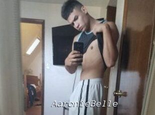 Aaronie_Belle