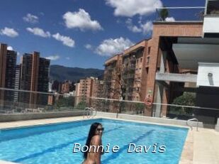 Bonnie_Davis