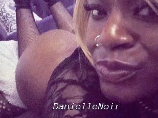 DanielleNoir