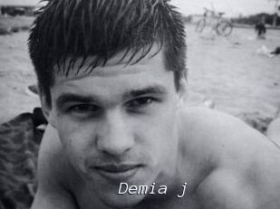 Demia_j