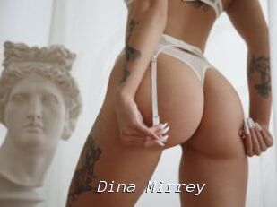 Dina_Mirrey