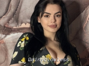 Dainyclowless