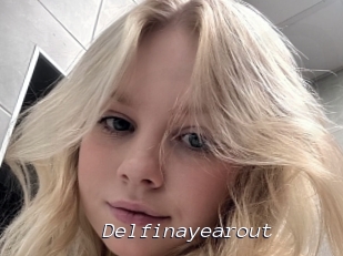 Delfinayearout