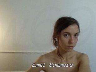 Emmi_Summers