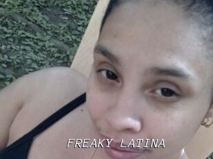 FREAKY_LATINA