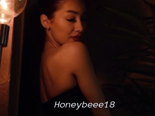 Honeybeee18