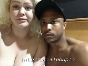 Interracial_couple_