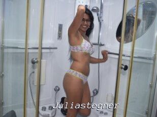 Julia_stegner