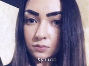 Kyliee_