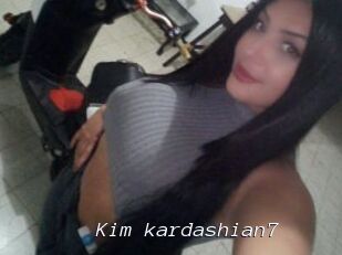Kim_kardashian7