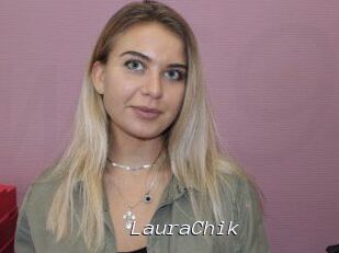 LauraChik
