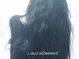 Laura_Sweeet