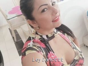 LeylaHottt