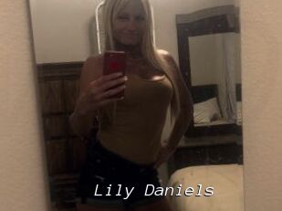 Lily_Daniels
