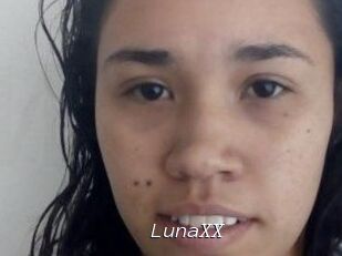 LunaXX