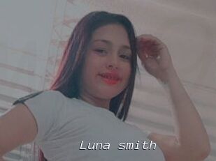 Luna_smith