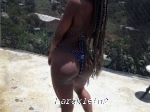Laraklein2