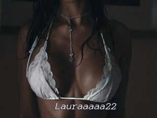 Lauraaaaa22