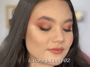 Lickmykitty02