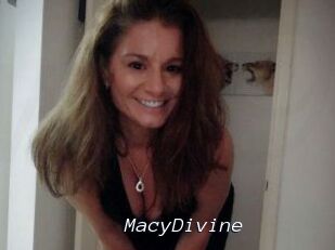 Macy_Divine
