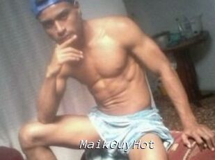 Maik_GuyHot