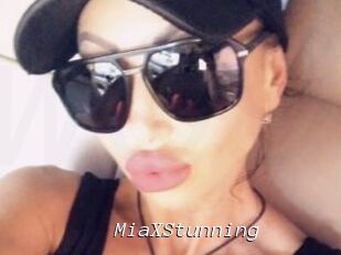 MiaXStunning