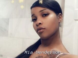 Mia_Henderson