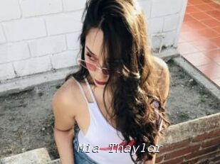 Mia_Thaylor