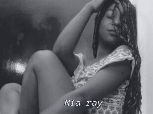 Mia_ray