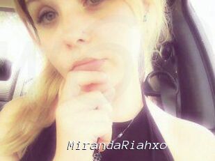 MirandaRiahxo