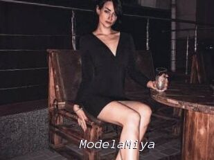 ModelaMiya