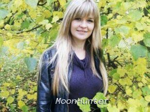 Moon_Hunter