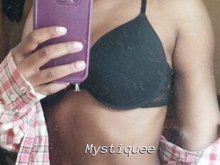 Mystiquee