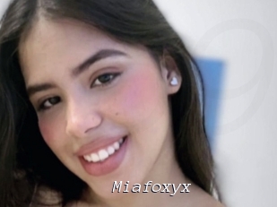 Miafoxyx