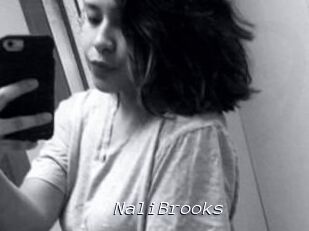 Nali_Brooks