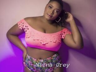 Niina_Grey