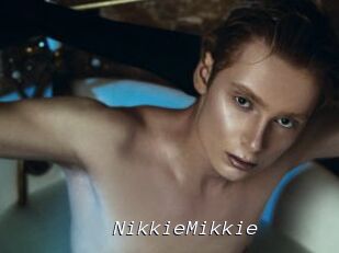 NikkieMikkie