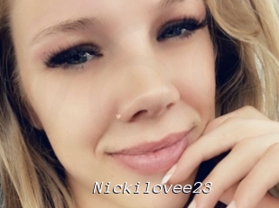 Nickilovee23