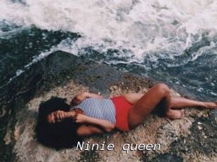 Ninie_queen