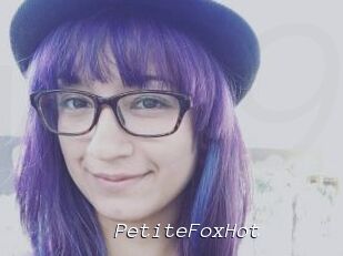 PetiteFoxHot