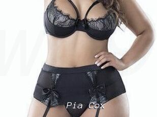 Pia_Cox