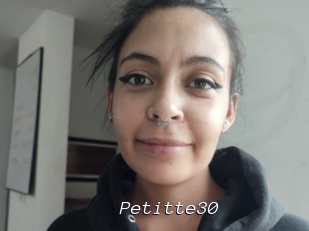 Petitte30