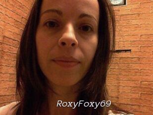 RoxyFoxy_69