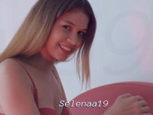 Selenaa19