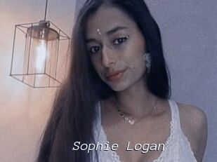 Sophie_Logan