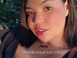 Shedevoursdicks