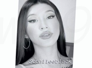 Sophiieeblack