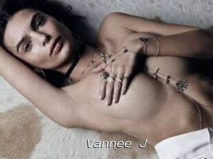 Vannee_J