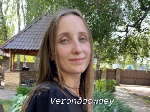 Veronadowdey