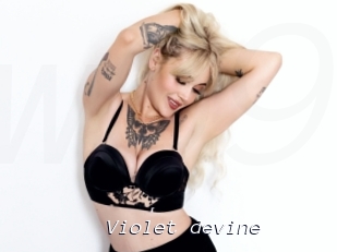 Violet_devine
